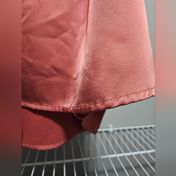 Rust Red Top - Picture 3 of 3